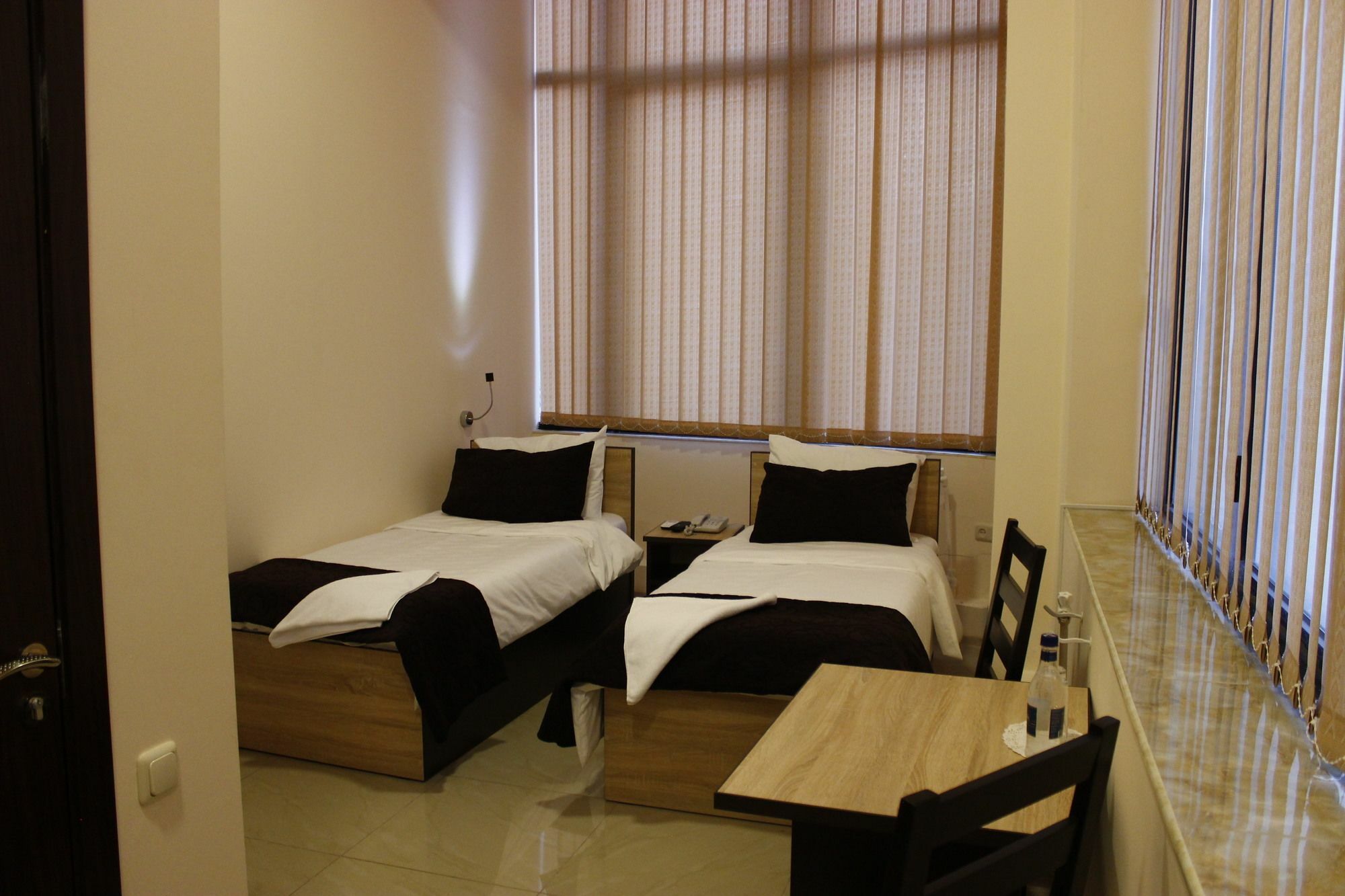 Comfort Hostel Єреван Екстер'єр фото